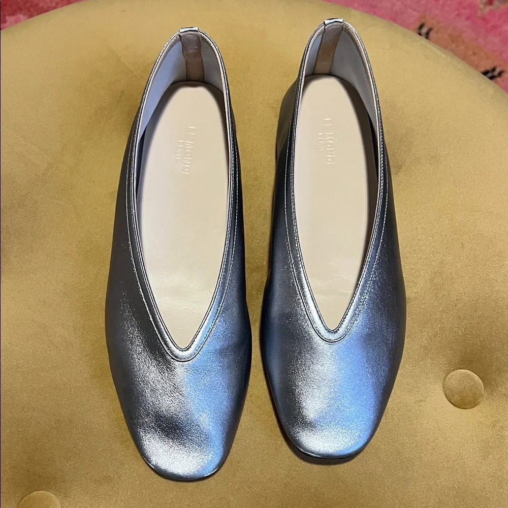 Le Monde Beryl Silver Luna Flats - Picture 1 of 4